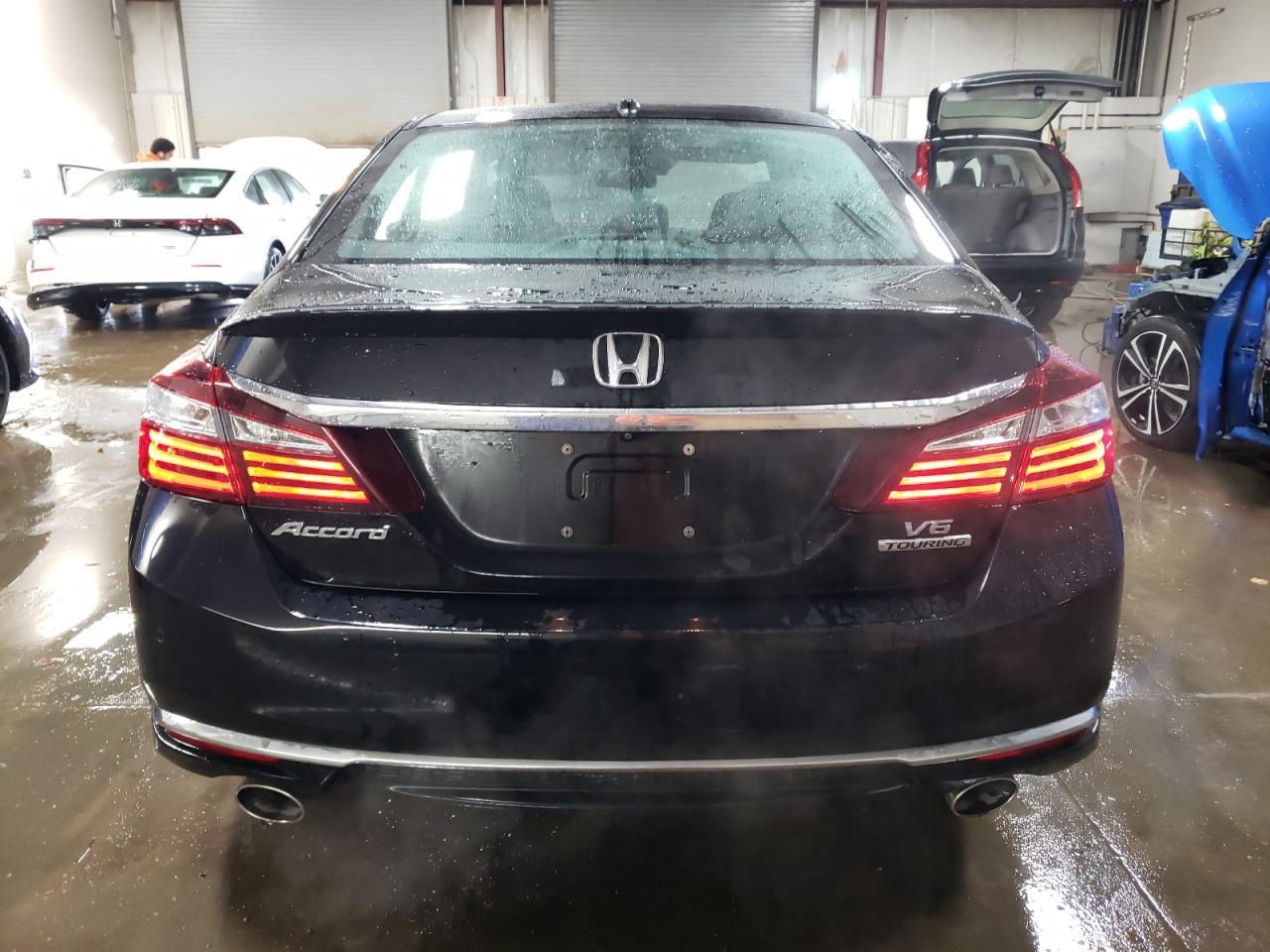 2016 HONDA ACCORD TOU - Фото 6