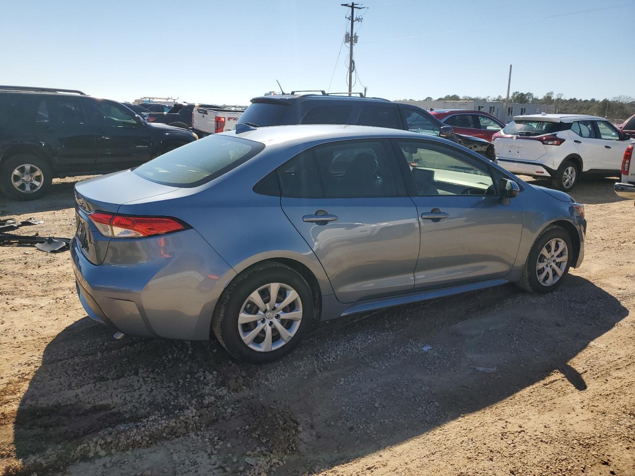 2022 TOYOTA COROLLA LE - Фото 3