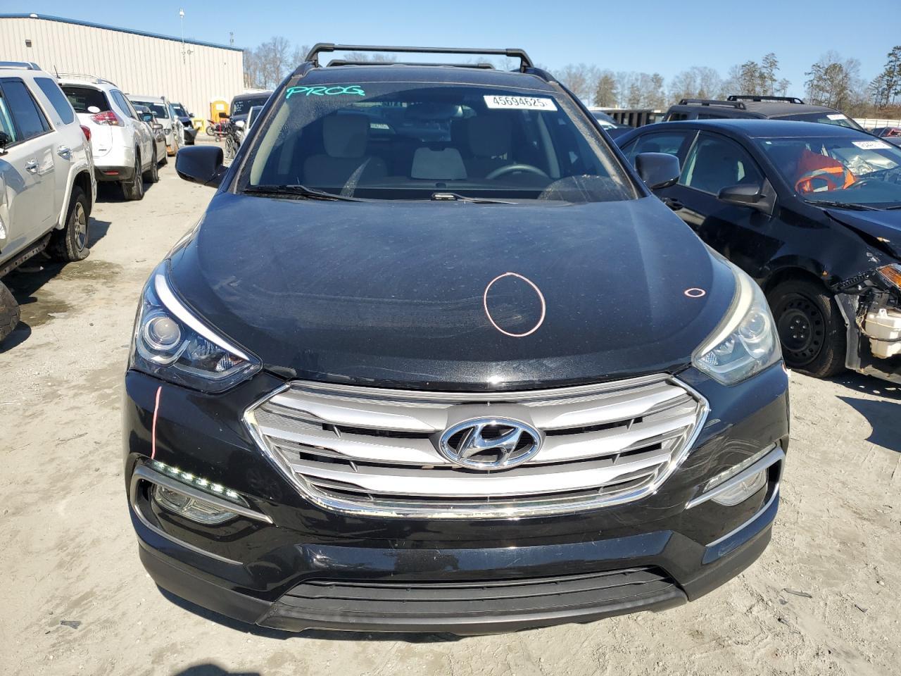 2017 HYUNDAI SANTA FE S - Image 5