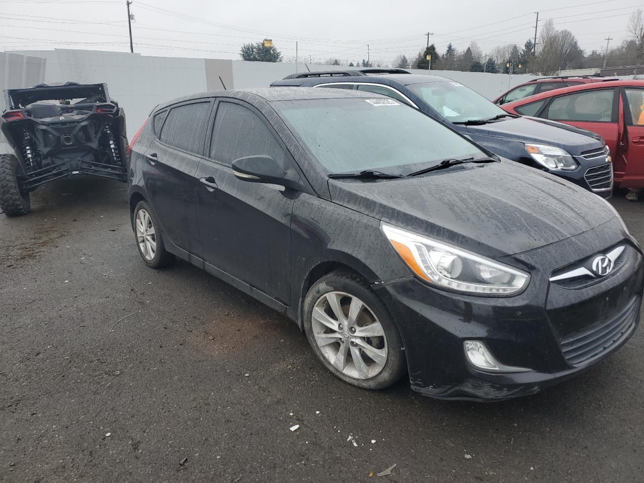 2014 HYUNDAI ACCENT GLS - Image 4