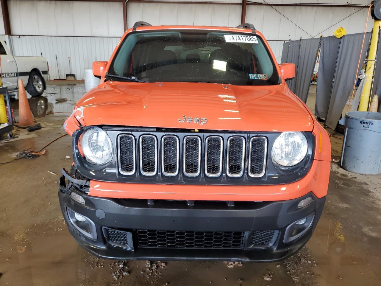 2016 JEEP RENEGADE L - Image 5