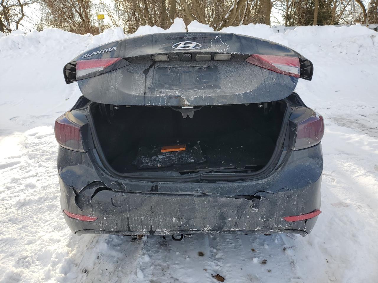 2015 HYUNDAI ELANTRA SE - Image 6