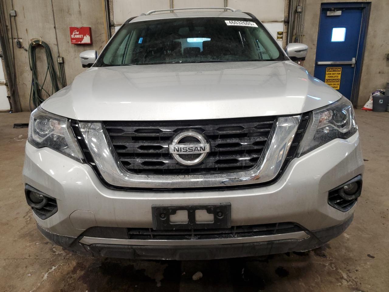 2018 NISSAN PATHFINDER - Фото 5