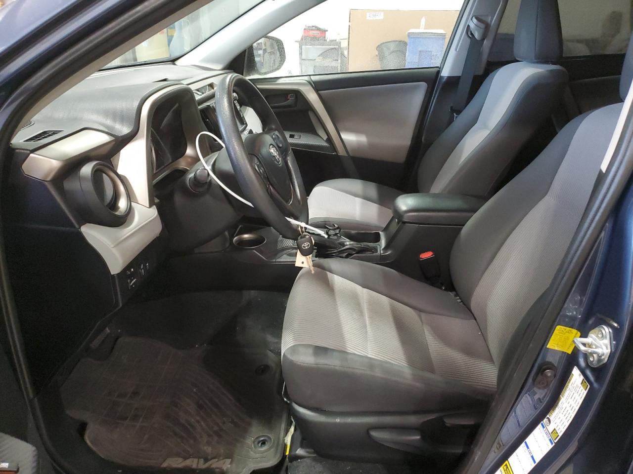 2014 TOYOTA RAV4 LE - Image 7