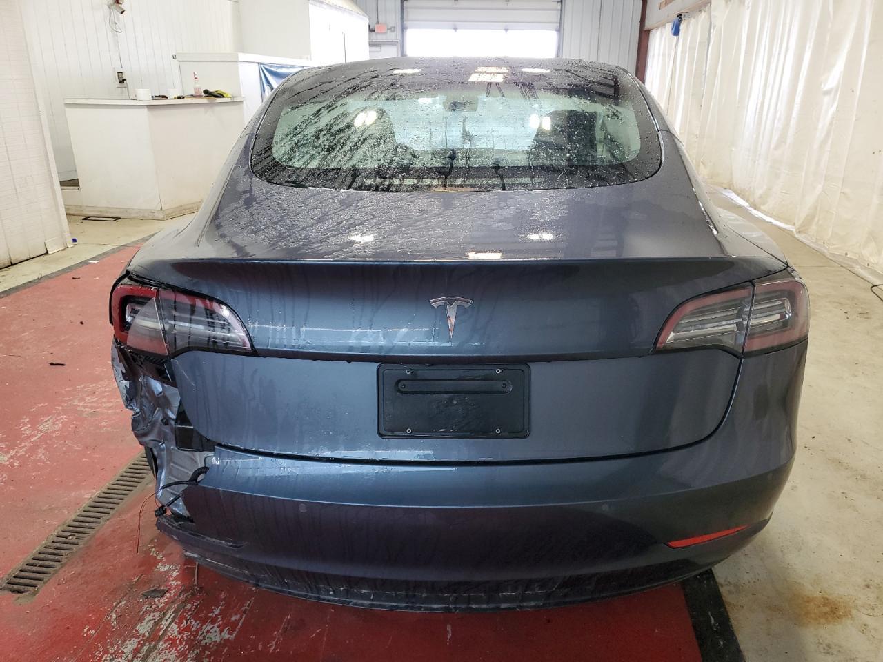 2022 TESLA MODEL 3 - Image 6