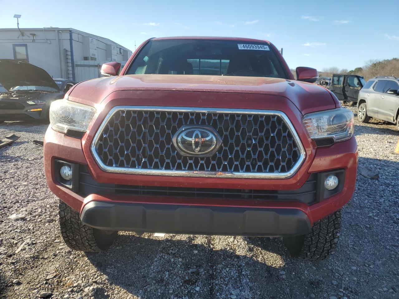 2019 TOYOTA TACOMA DOU - Фото 5