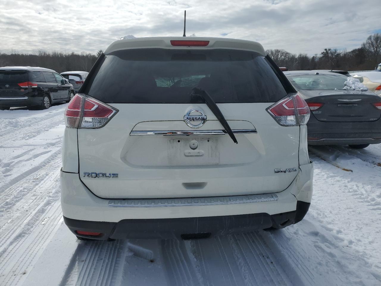 2016 NISSAN ROGUE S - Image 6