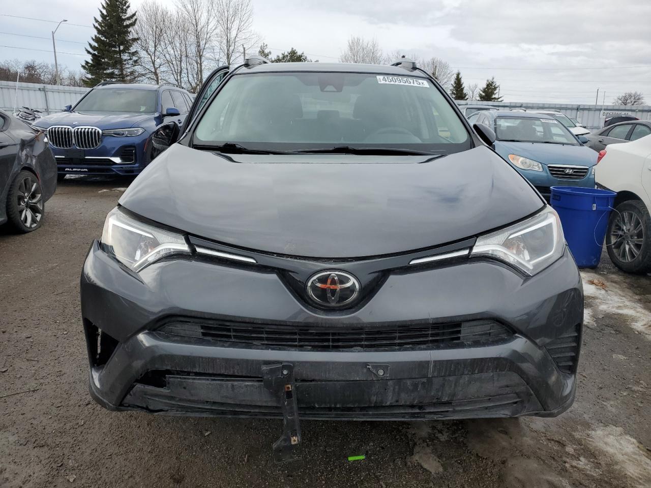 2018 TOYOTA RAV4 LE - Image 5