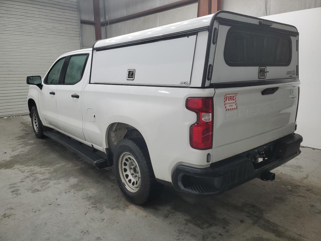 2019 CHEVROLET SILVERADO - Image 2