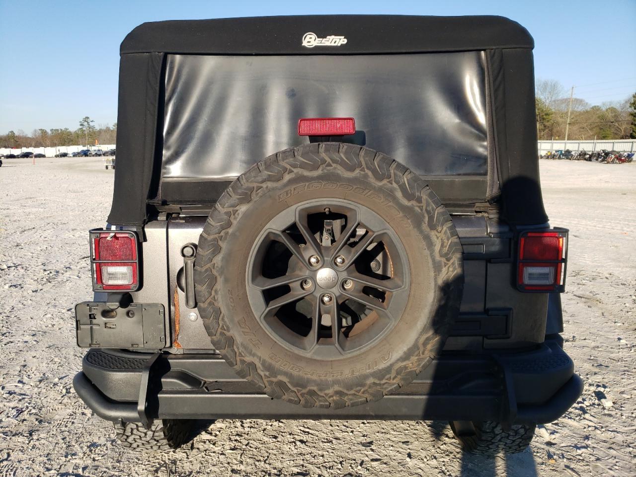 2017 JEEP WRANGLER U - Фото 6