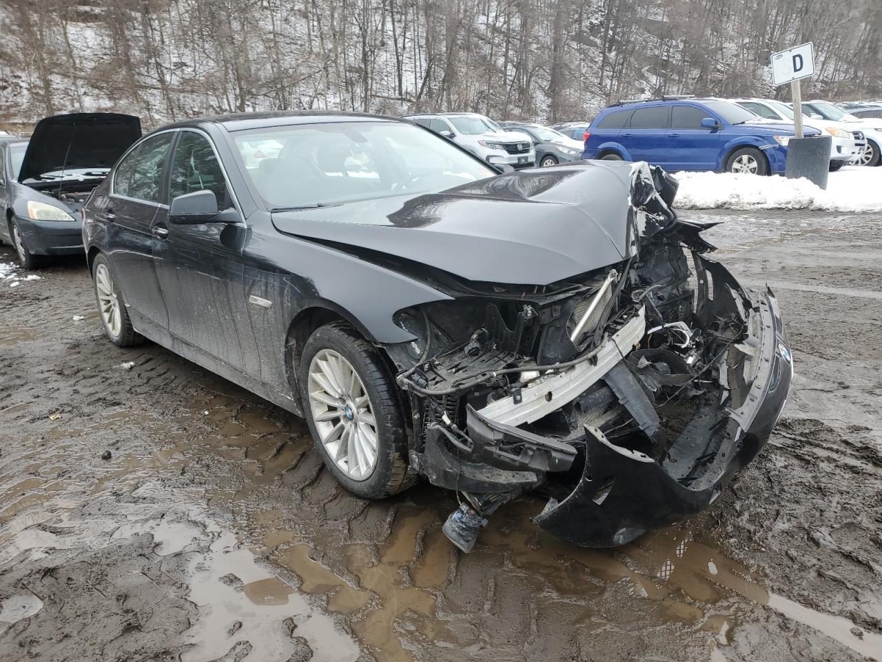 2013 BMW 535 XI - Image 4
