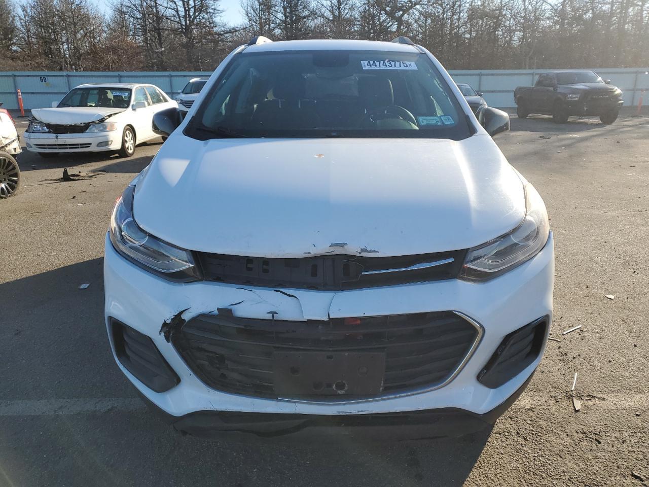 2018 CHEVROLET TRAX 1LT - Фото 5