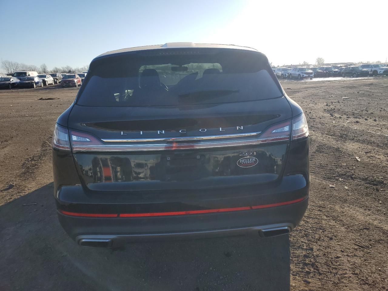 2019 LINCOLN NAUTILUS S - Image 6