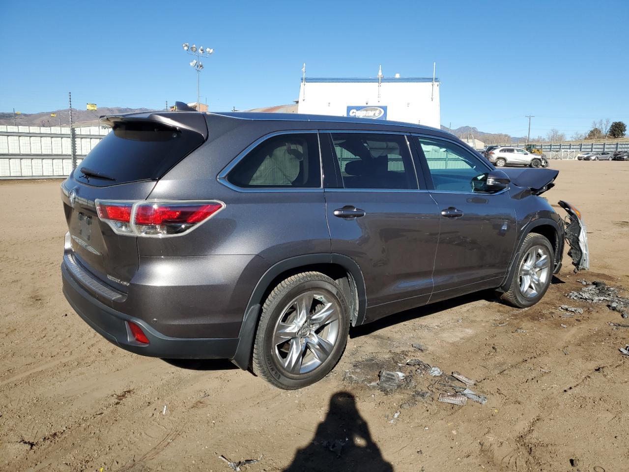 2015 TOYOTA HIGHLANDER - Фото 3