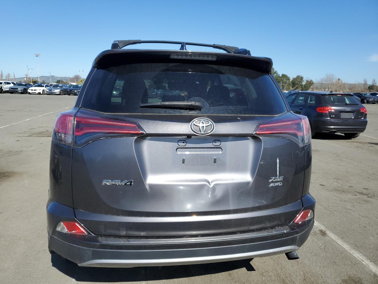 2018 TOYOTA RAV4 ADVEN - Фото 6