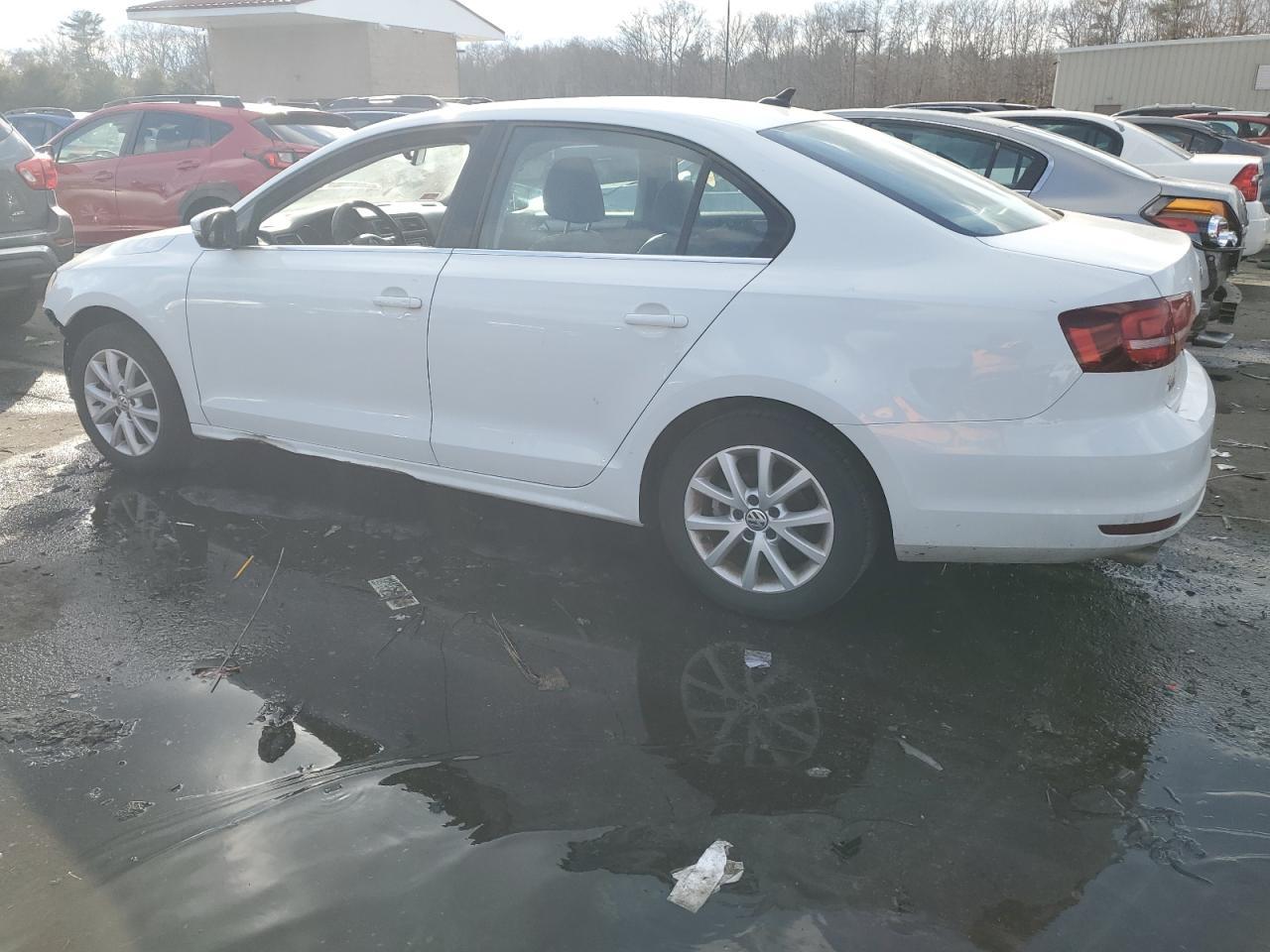 2017 VOLKSWAGEN JETTA SE - Фото 2