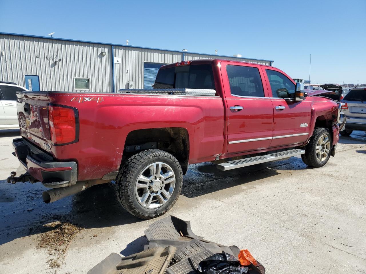 2018 CHEVROLET SILVERADO - Фото 3