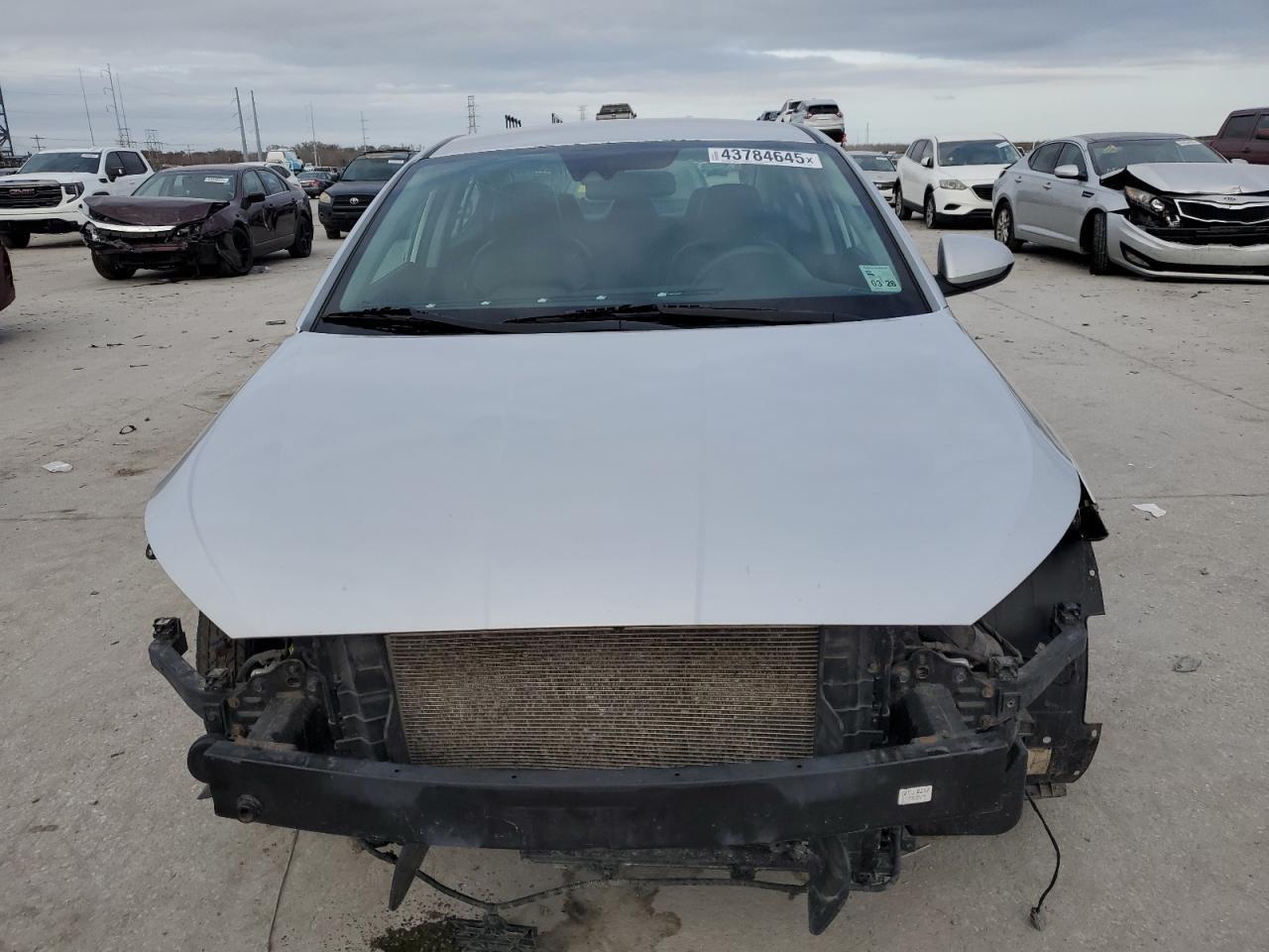 2019 HYUNDAI ELANTRA SE - Image 5
