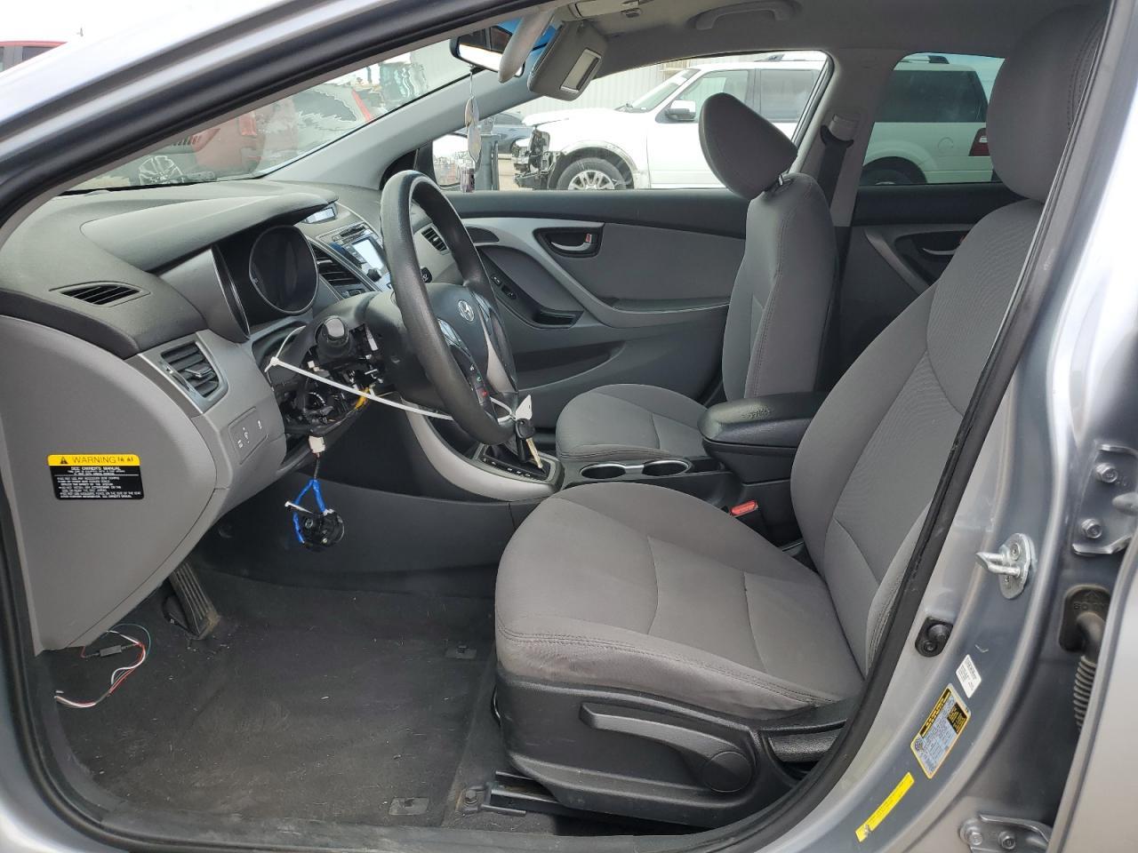 2015 HYUNDAI ELANTRA SE - Фото 7