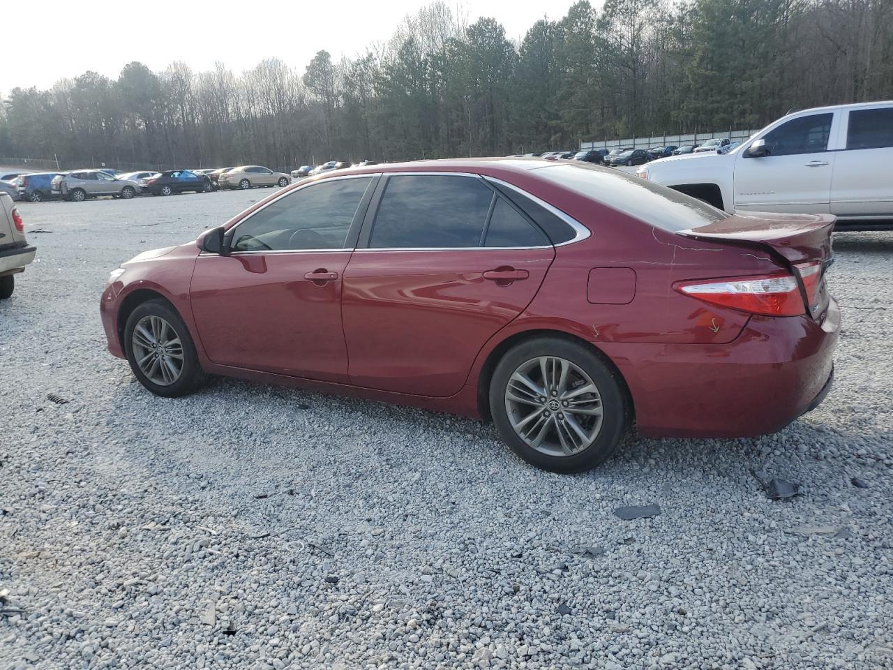 2016 TOYOTA CAMRY LE - Image 2