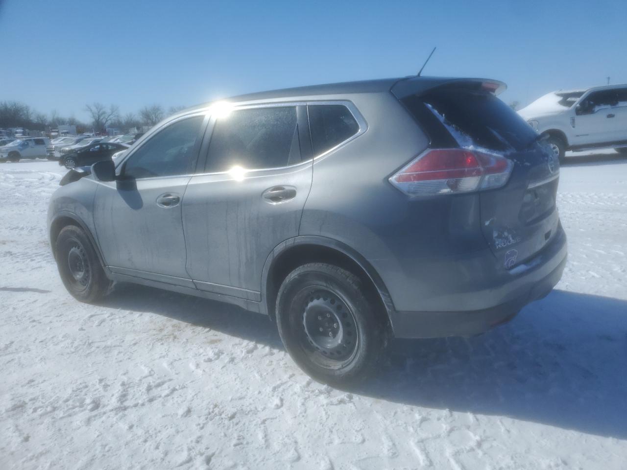 2016 NISSAN ROGUE S - Фото 2