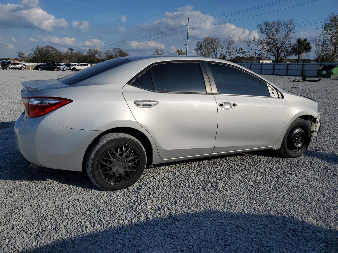 2016 TOYOTA COROLLA L - Фото 3
