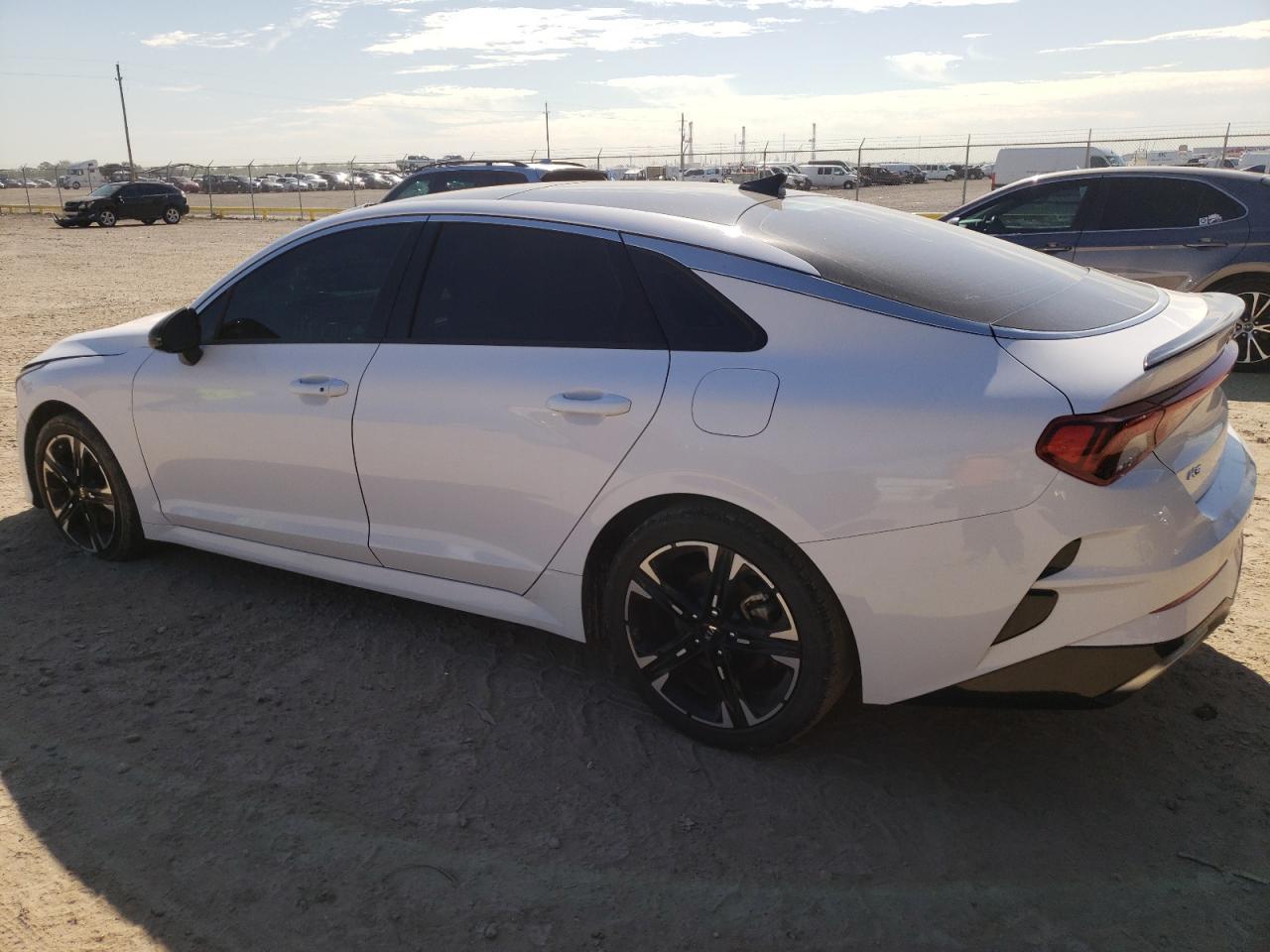 2021 KIA K5 GT LINE - Image 2