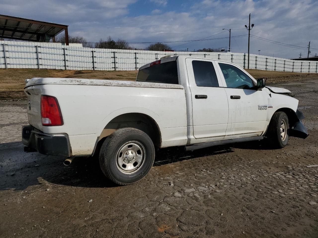 2017 RAM 1500 ST - Image 3