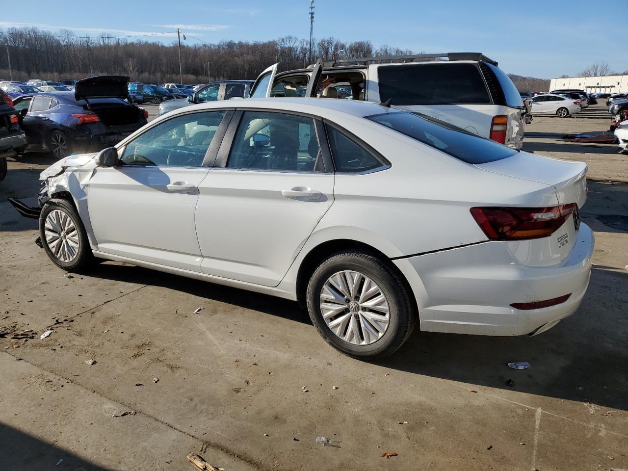 2019 VOLKSWAGEN JETTA S - Image 2