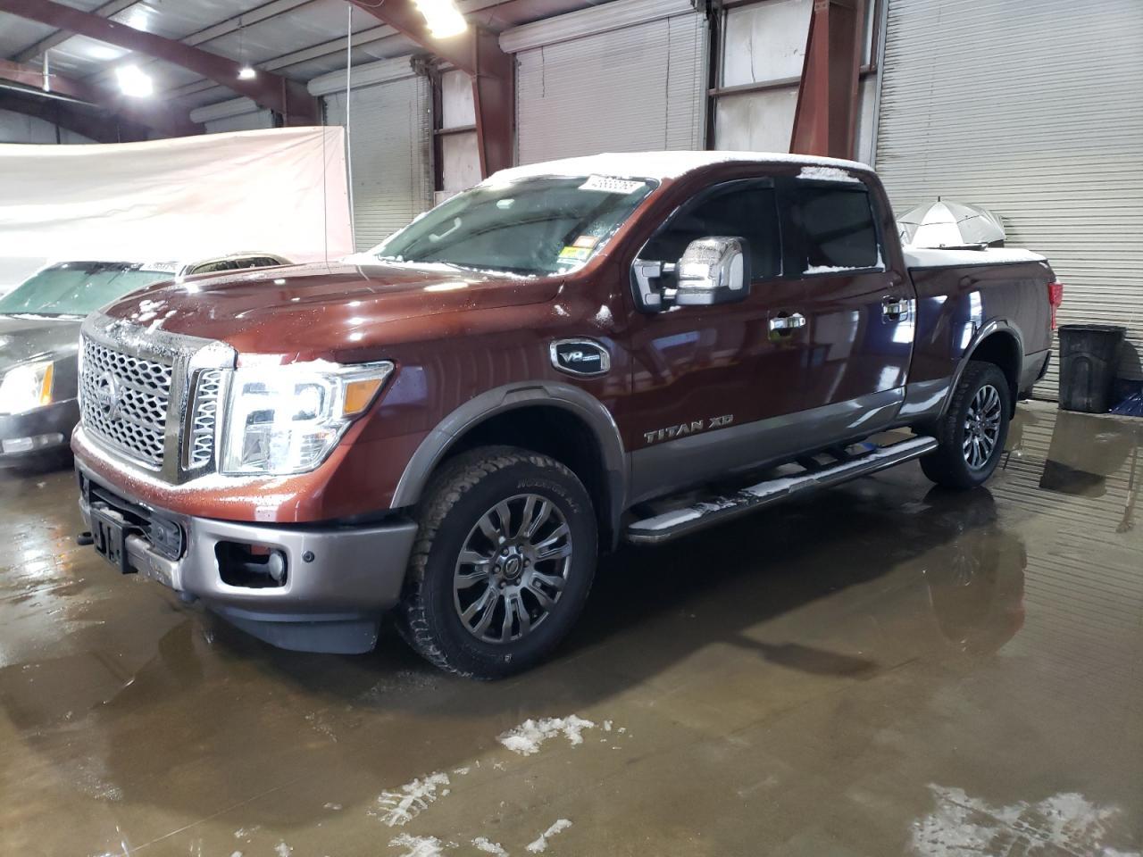 2017 NISSAN TITAN XD S