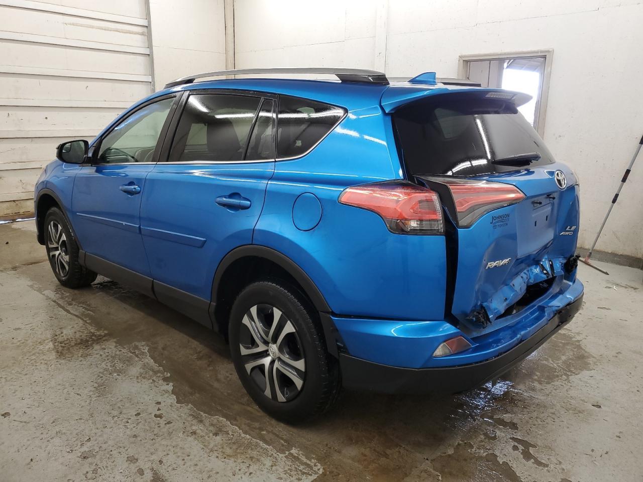2017 TOYOTA RAV4 LE - Image 2