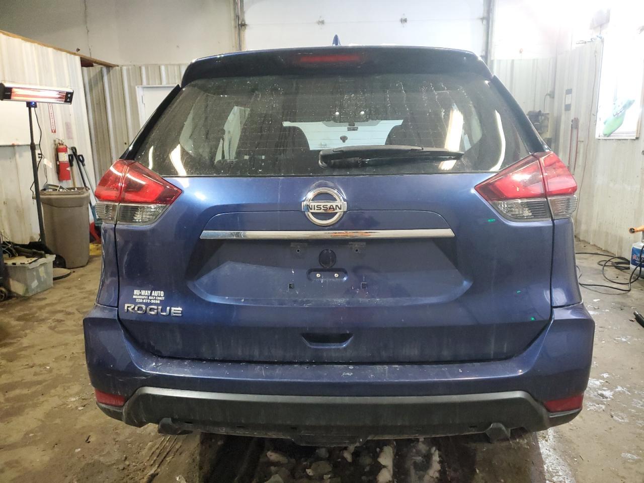 2017 NISSAN ROGUE S - Image 6
