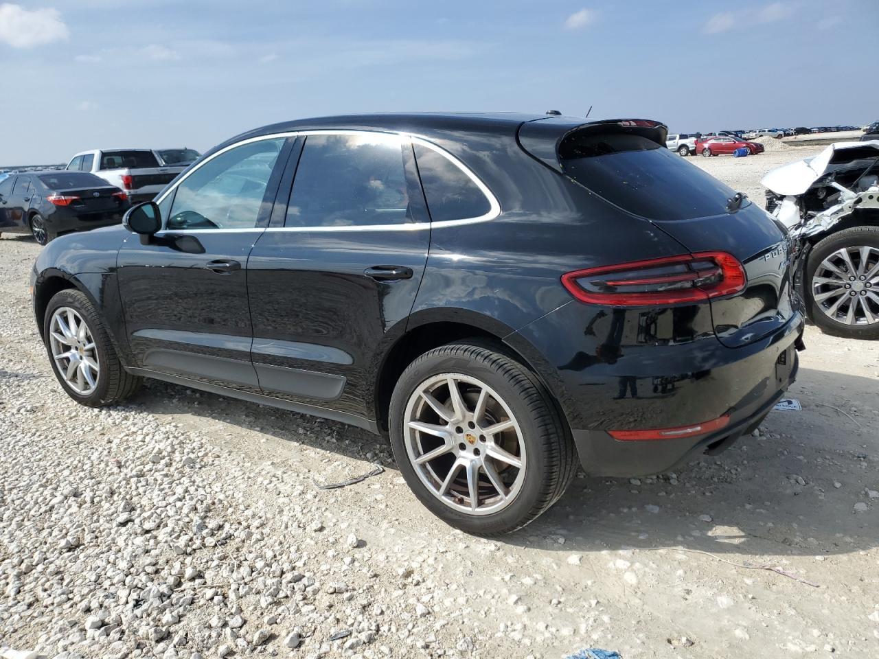 2015 PORSCHE MACAN S - Фото 2