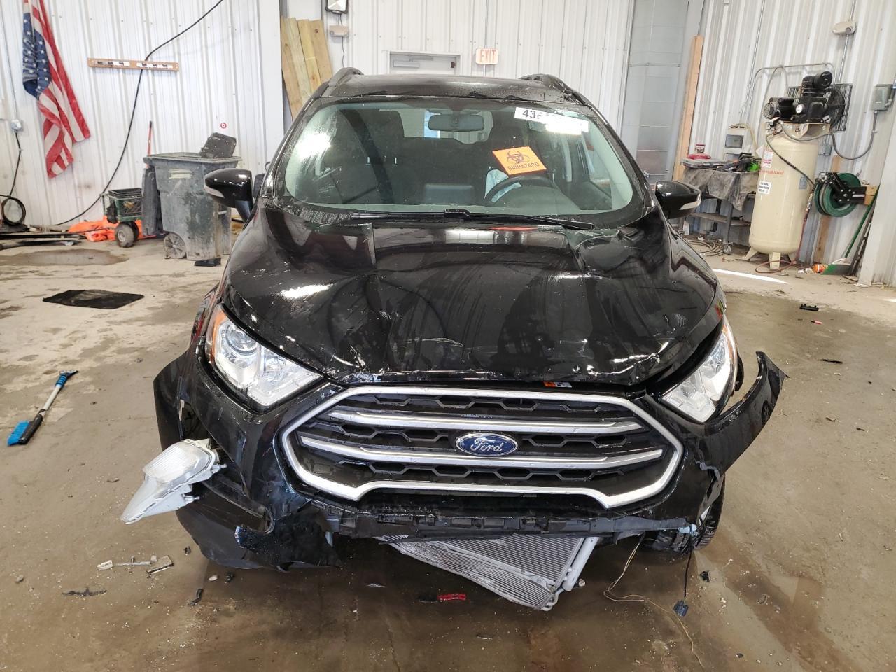 2020 FORD ECOSPORT S - Фото 5