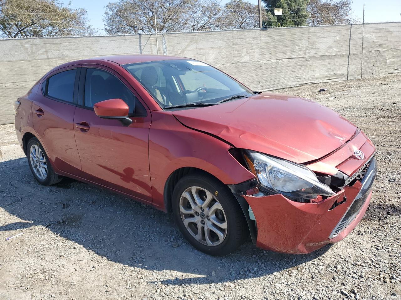 2017 TOYOTA YARIS IA - Image 4