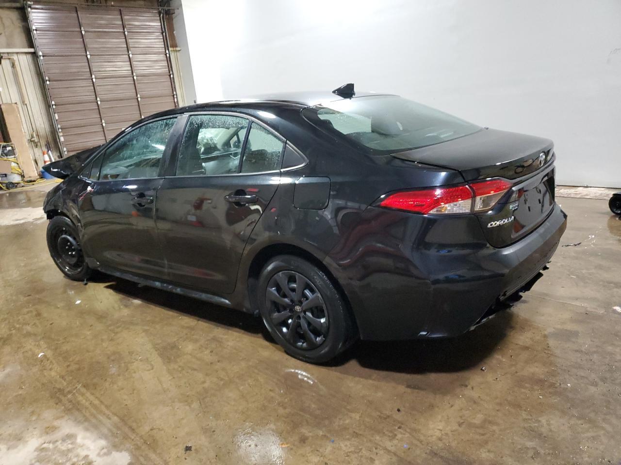 2021 TOYOTA COROLLA LE - Image 2