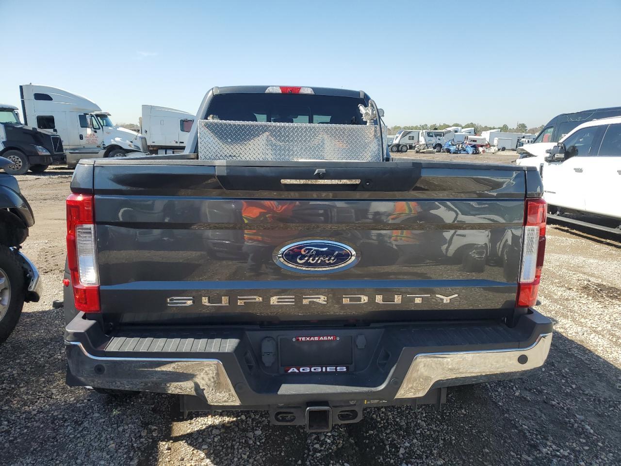 2017 FORD F350 SUPER - Image 6