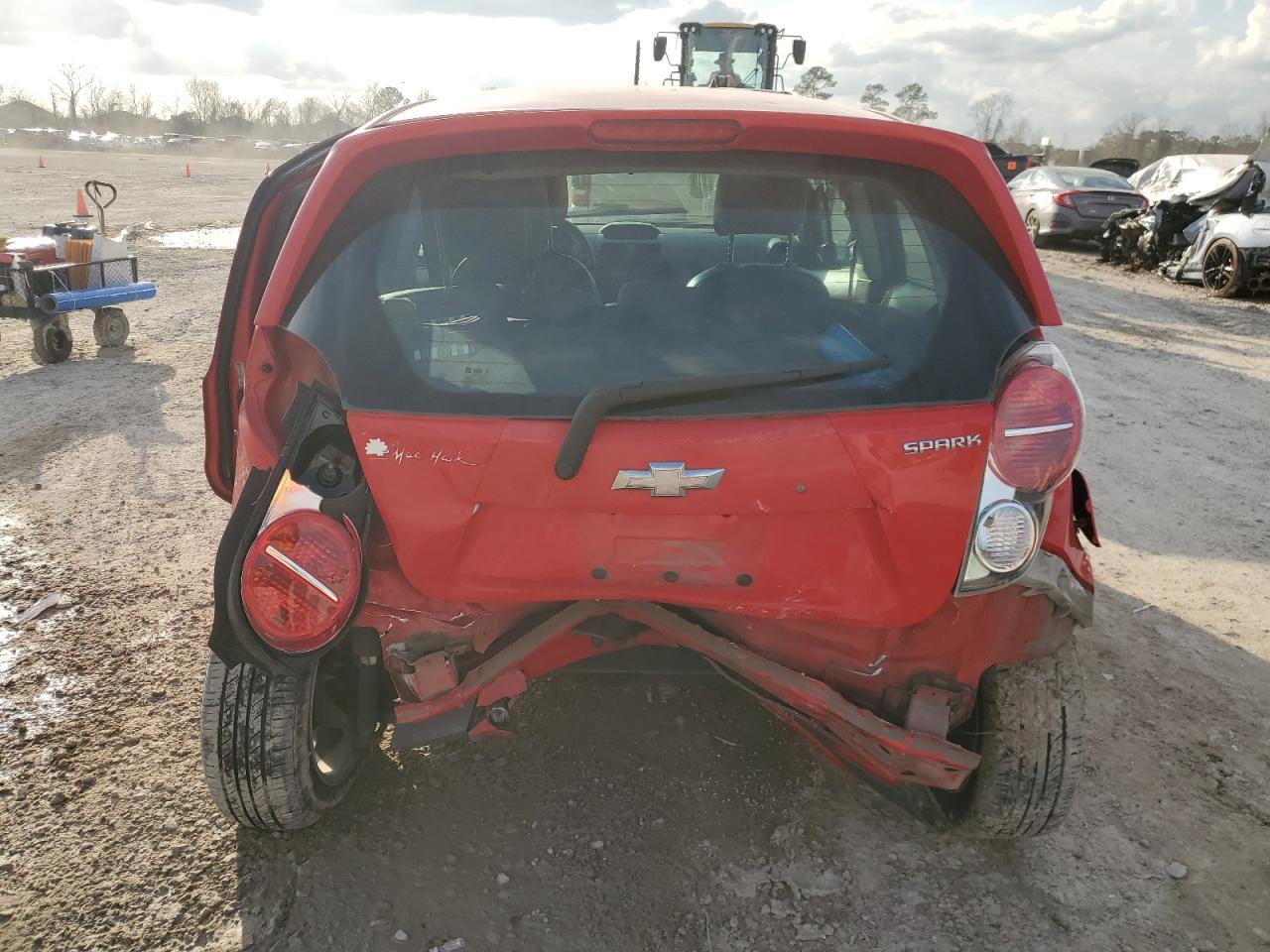 2014 CHEVROLET SPARK 1LT - Фото 6