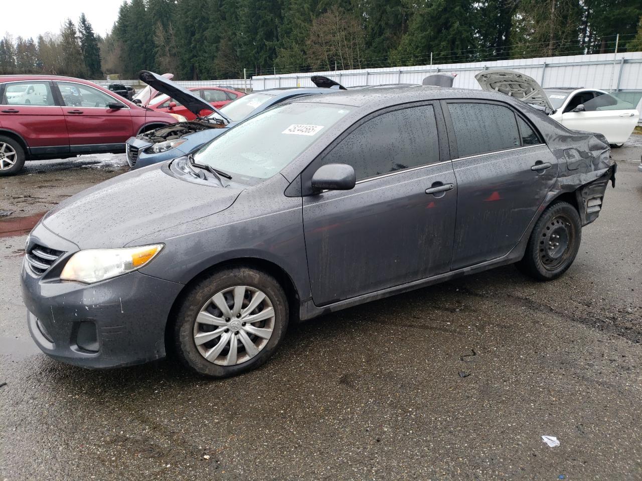 2013 TOYOTA COROLLA BA