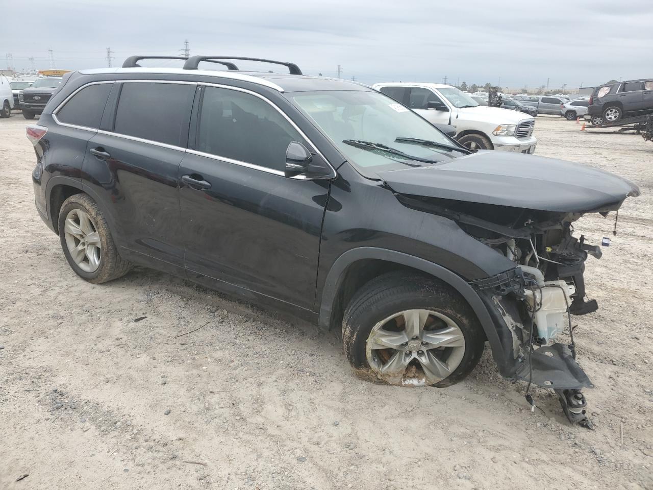 2015 TOYOTA HIGHLANDER - Фото 4