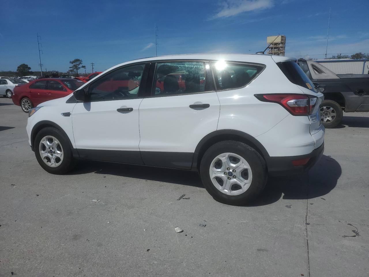 2017 FORD ESCAPE S - Image 2