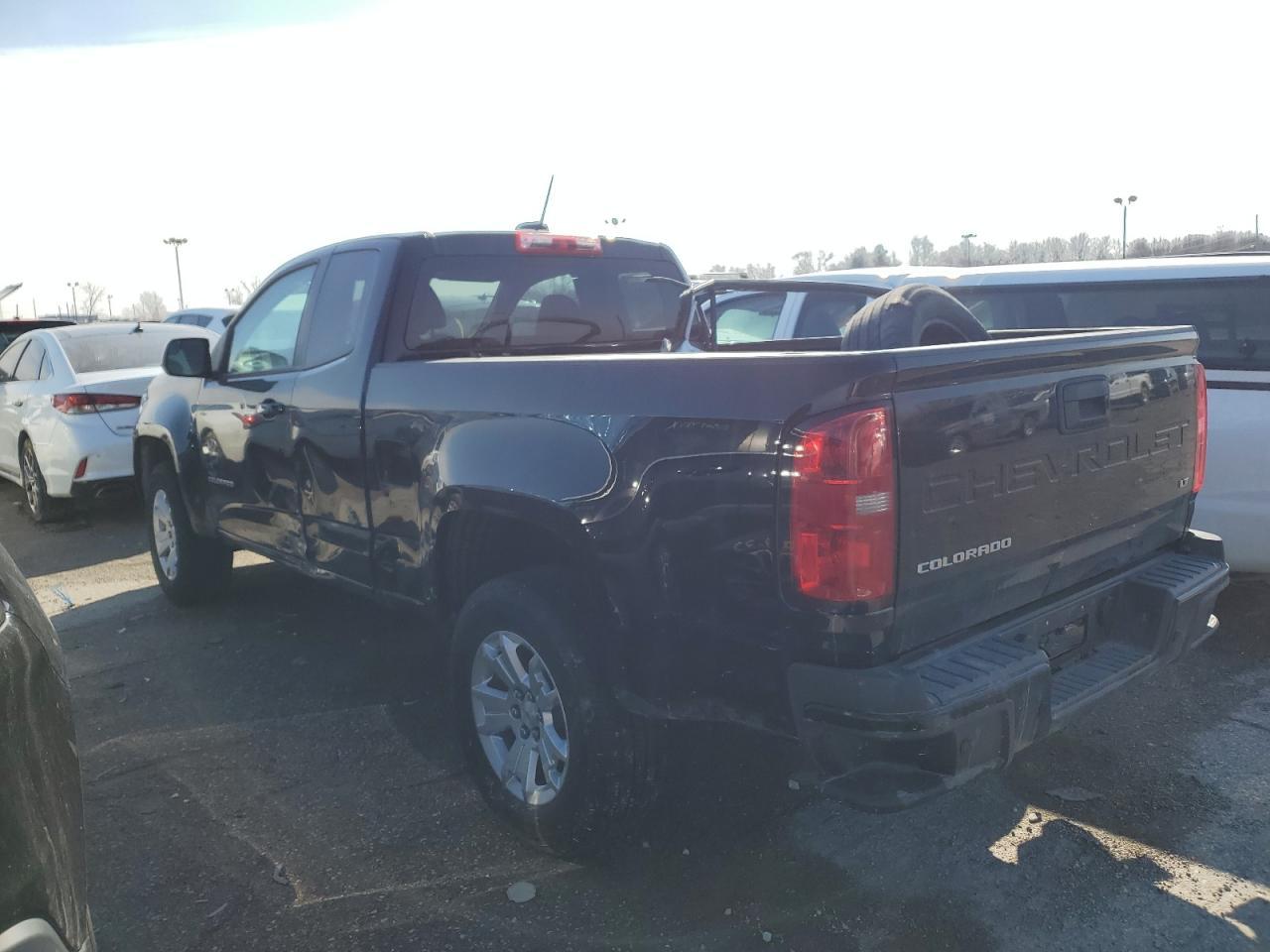 2022 CHEVROLET COLORADO L - Image 2