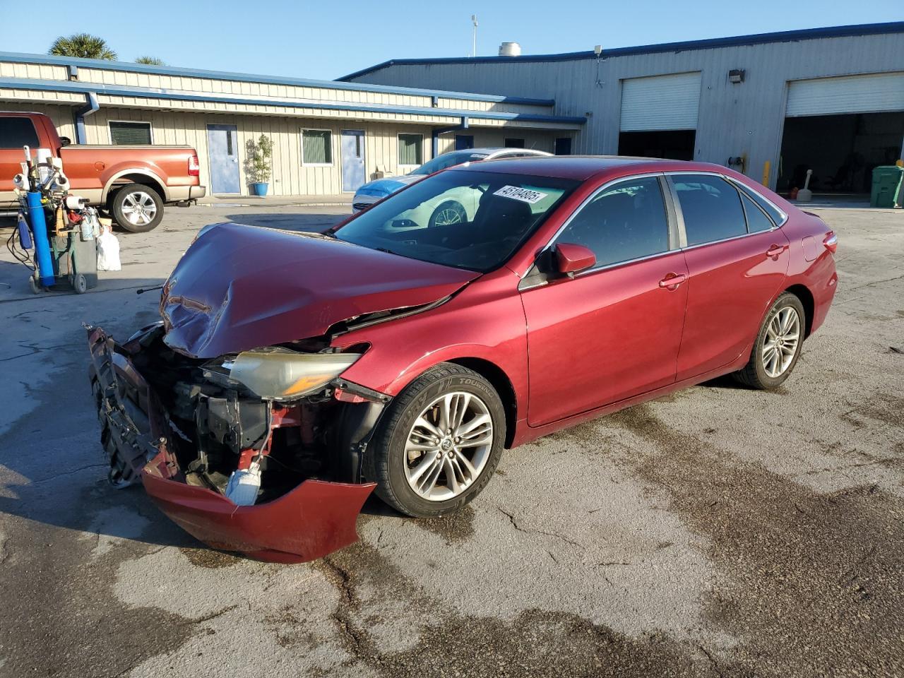 2016 TOYOTA CAMRY LE