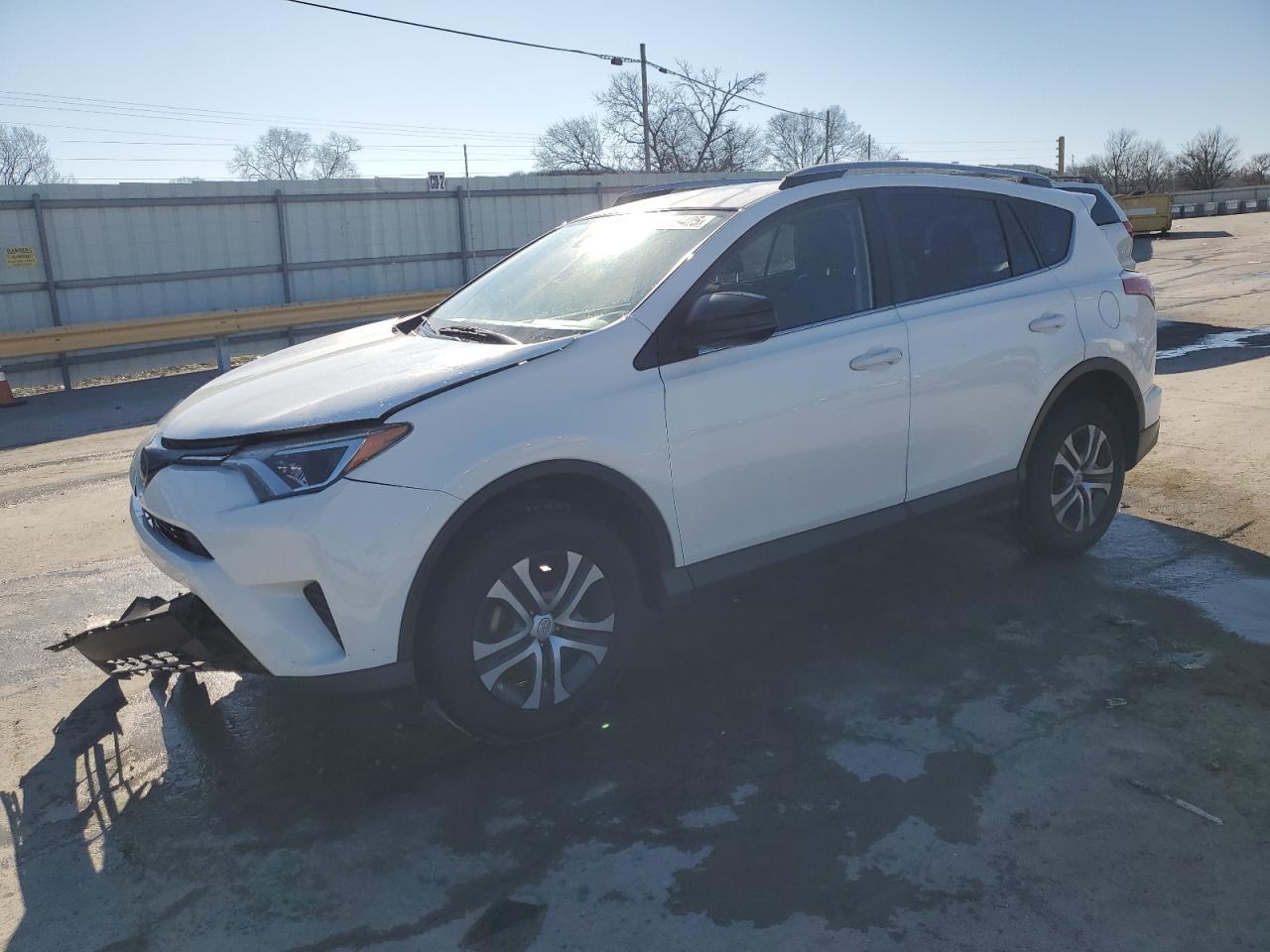 2018 TOYOTA RAV4 LE