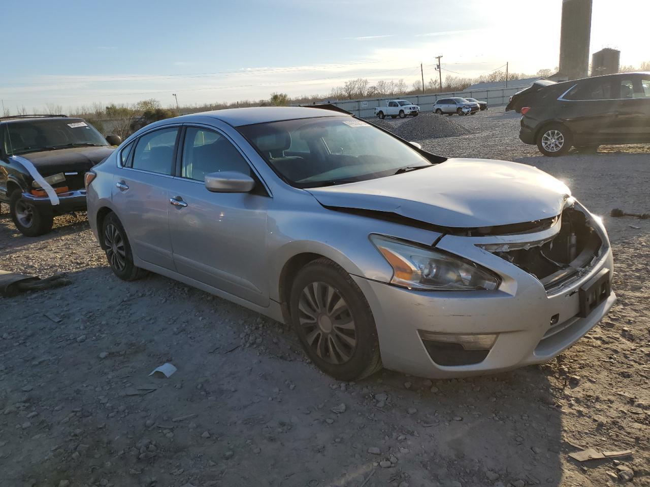 2015 NISSAN ALTIMA 2.5 - Фото 4