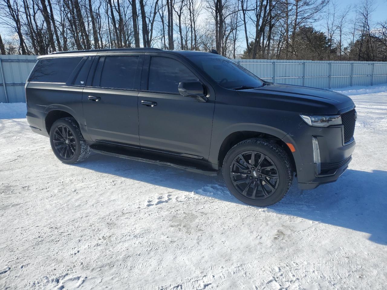 2021 CADILLAC ESCALADE E - Image 4