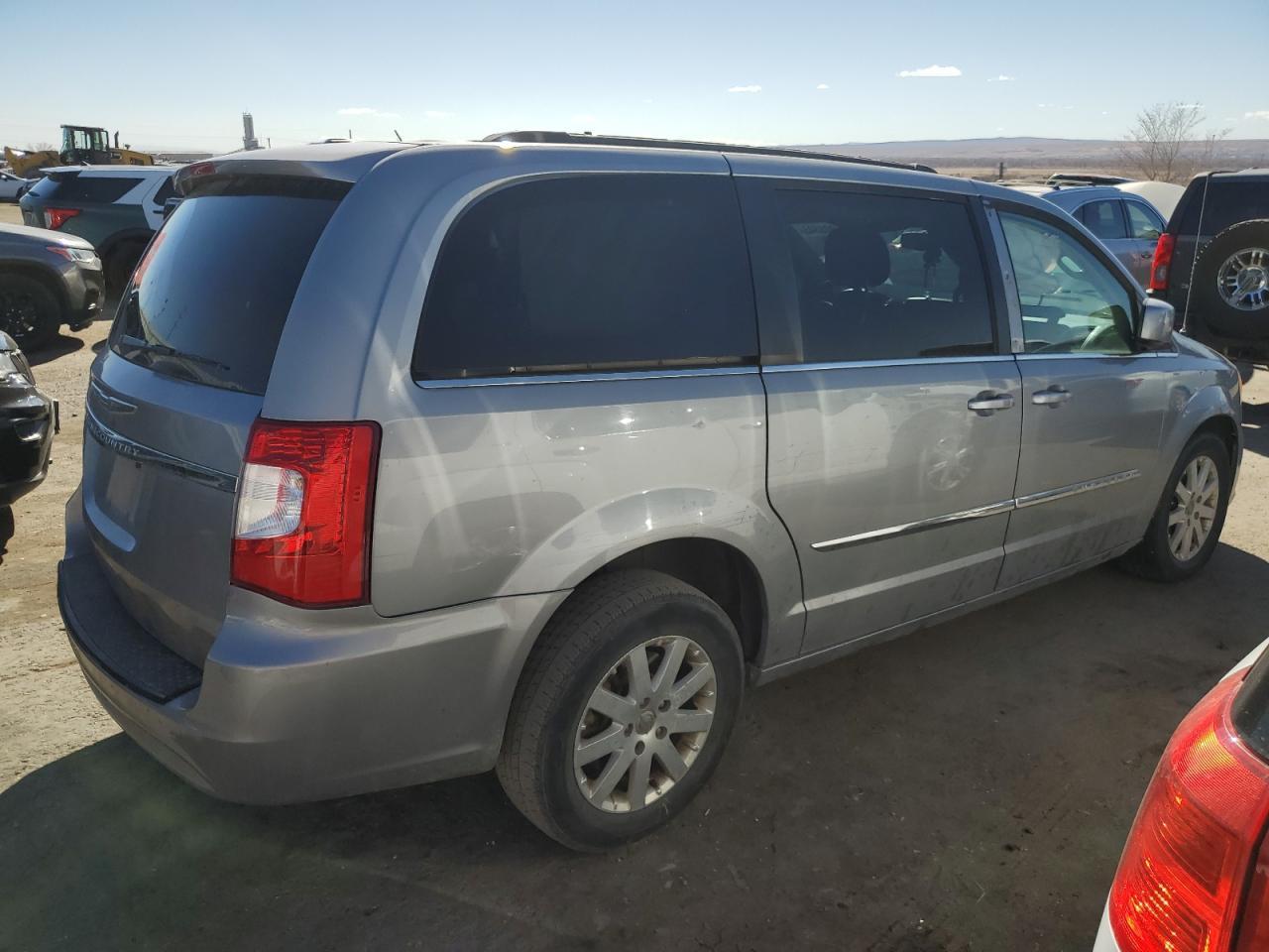 2014 CHRYSLER TOWN & COU - Фото 3