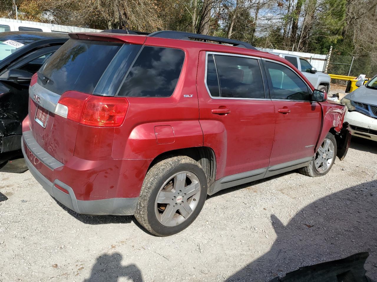 2013 GMC TERRAIN SL - Image 3