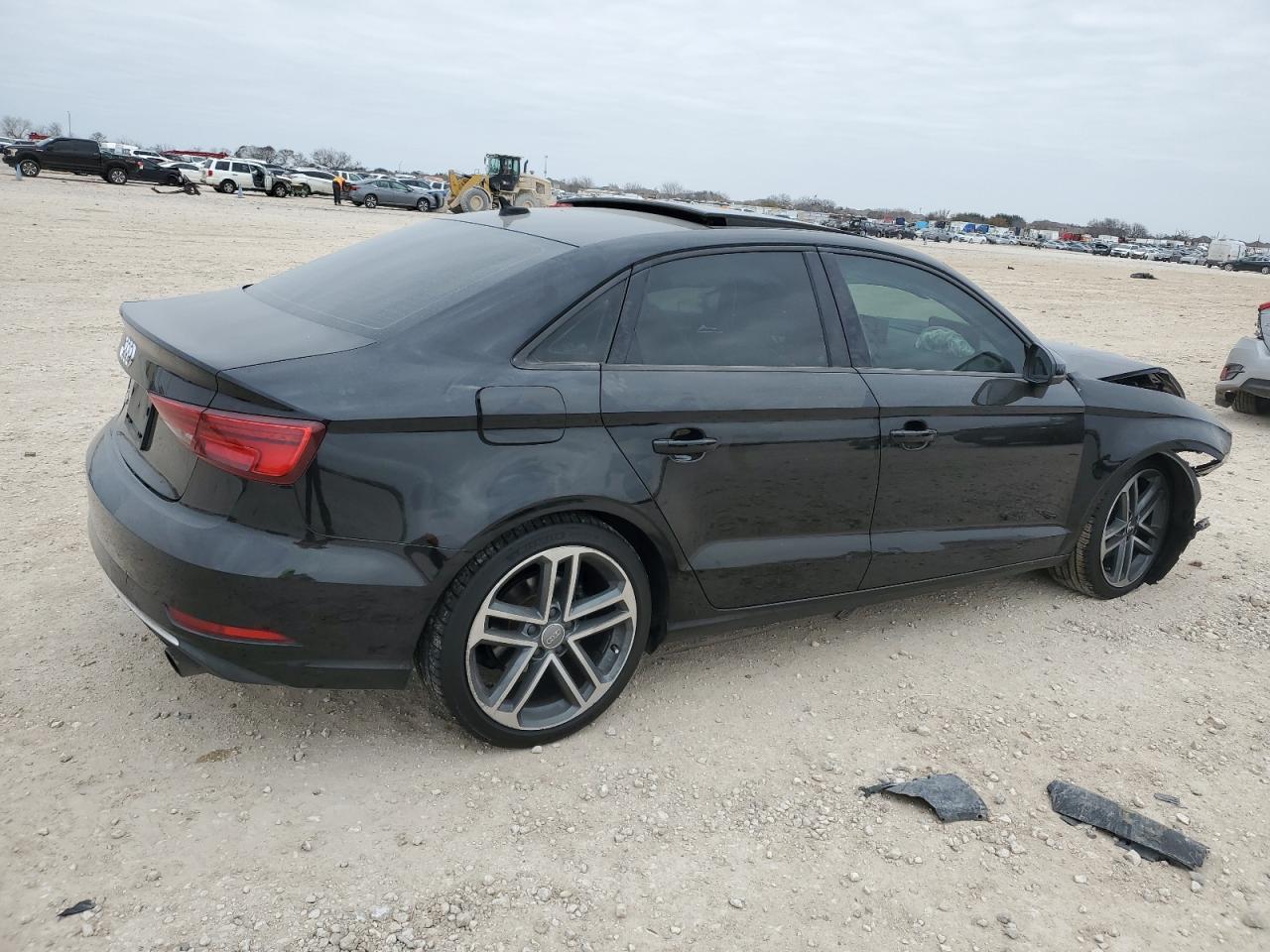 2017 AUDI A3 PREMIUM - Image 3