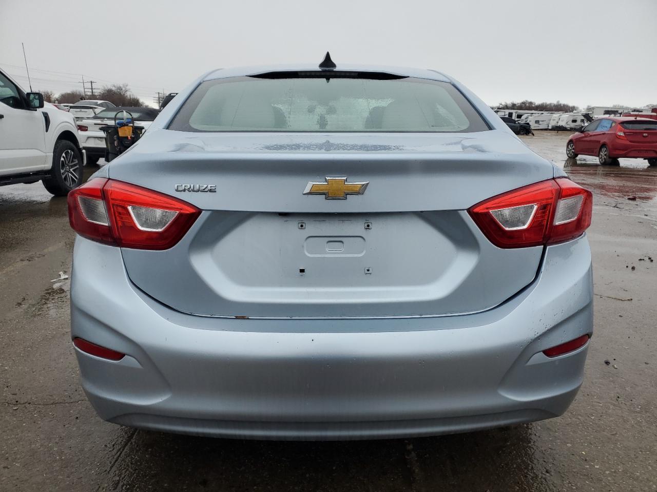 2017 CHEVROLET CRUZE LS - Image 6